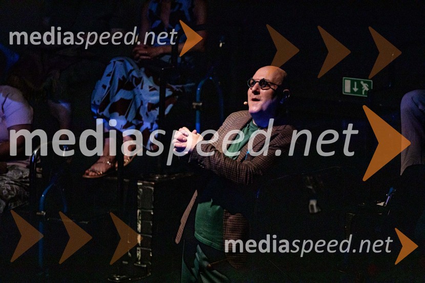  Boštjan Gombač, glasbenikNeandertalčeva piščal, zakaj potrebujemo glasbo, sploh?, premiera v Cankarjevem domu