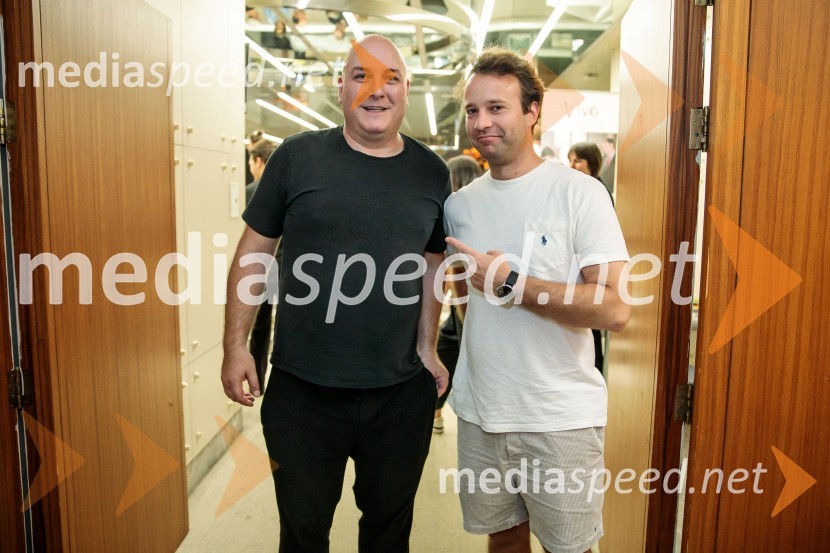  Boštjan Gombač, glasbenik;  Nik  Škrlec, igralecNeandertalčeva piščal, zakaj potrebujemo glasbo, sploh?, premiera v Cankarjevem domu