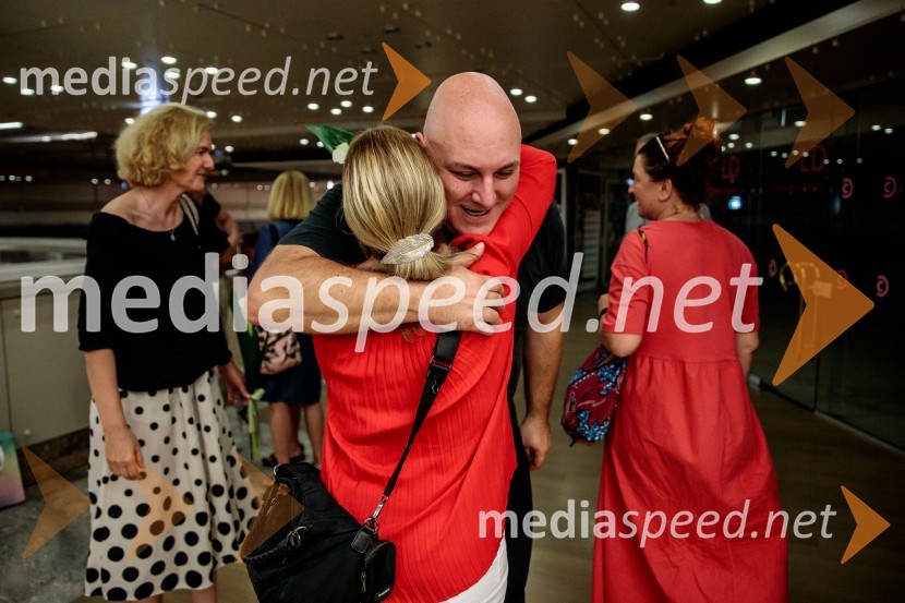  Boštjan Gombač, glasbenikNeandertalčeva piščal, zakaj potrebujemo glasbo, sploh?, premiera v Cankarjevem domu