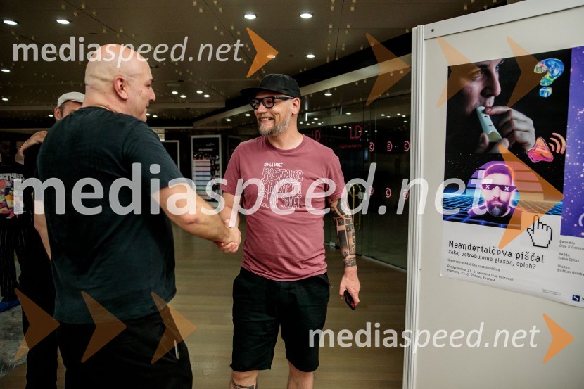  Boštjan Gombač, glasbenik;  ... Neandertalčeva piščal, zakaj potrebujemo glasbo, sploh?, premiera v Cankarjevem domu