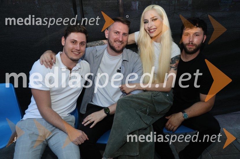  Arnej Ivkovič, plesalec;  Gregor Ravnik, pevec;  Sara Briški Cirman - Raiven, pevka, harfistka;  Rok KastrevecVečer slovenske popevke, Lent 2024