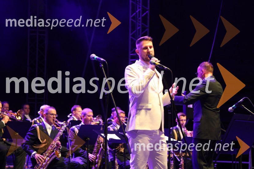  Gregor Ravnik, pevecVečer slovenske popevke, Lent 2024