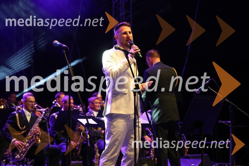  Gregor Ravnik, pevecVečer slovenske popevke, Lent 2024