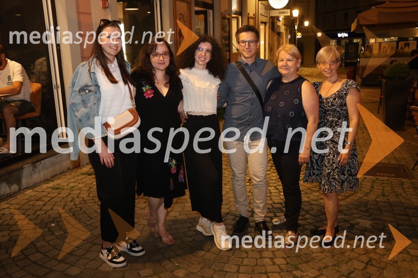  ... ;  ... ;  Ula Vrečko;  ... ;  ... ;  ... Festival Lent 2024, nedeljsko dogajanje