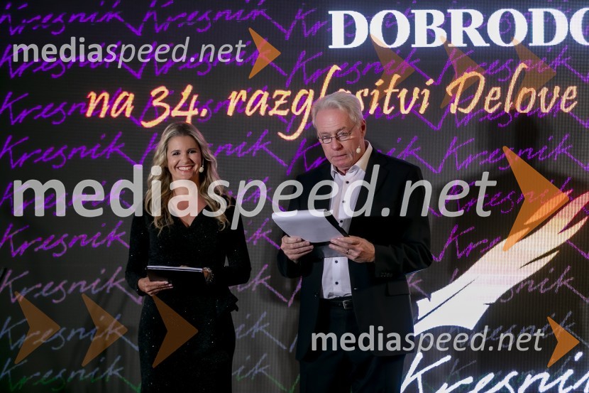  Bernarda Žarn, voditeljica;  Igor Bratož, novinarKresnika za najboljši roman leta je prejela Anja Mugerli