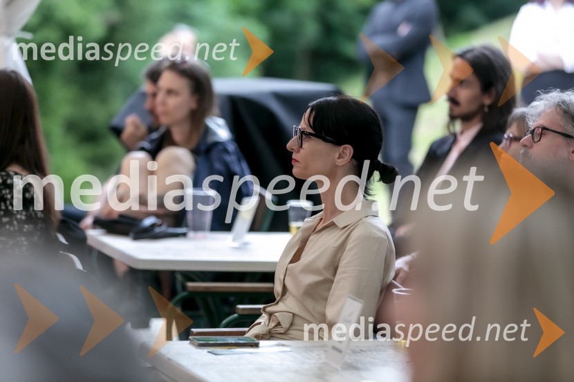 Kresnika za najboljši roman leta je prejela Anja Mugerli