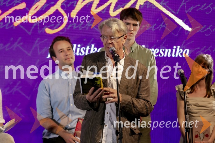  Nik  Škrlec, igralec;  Branko Završan, igralec;  Urban Kuntarič, igralec;  Lena Hribar  Škrlec, igralkaKresnika za najboljši roman leta je prejela Anja Mugerli