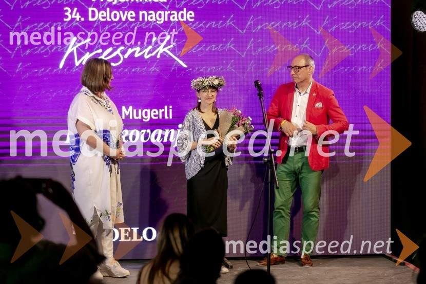  Nataša  Luša, direktorica družbe Delo d.o.o.;  Anja Mugerli, pisateljica;  Igor Bratož, novinarKresnika za najboljši roman leta je prejela Anja Mugerli