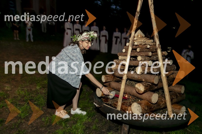  Anja Mugerli, pisateljicaKresnika za najboljši roman leta je prejela Anja Mugerli