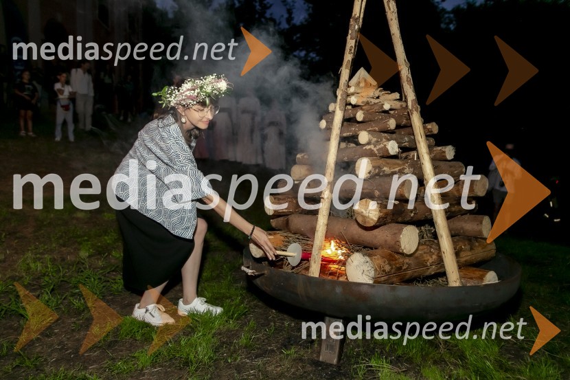  Anja Mugerli, pisateljicaKresnika za najboljši roman leta je prejela Anja Mugerli