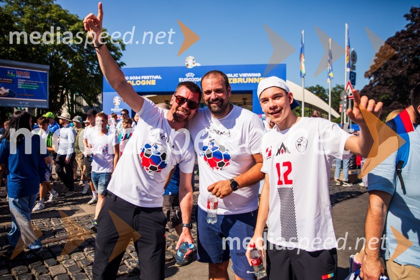  Domen  Mavrič, Agencija AVI;  Goran Srdarev, ZA;  ... Slovenija gre naprej: Slovenci do točke in uvrstitve v osmino finala EURA 2024