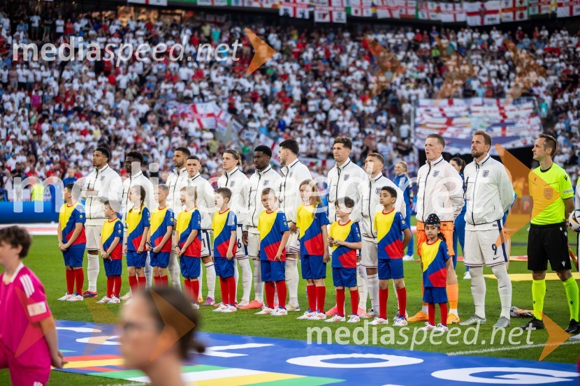 Slovenija gre naprej: Slovenci do točke in uvrstitve v osmino finala EURA 2024