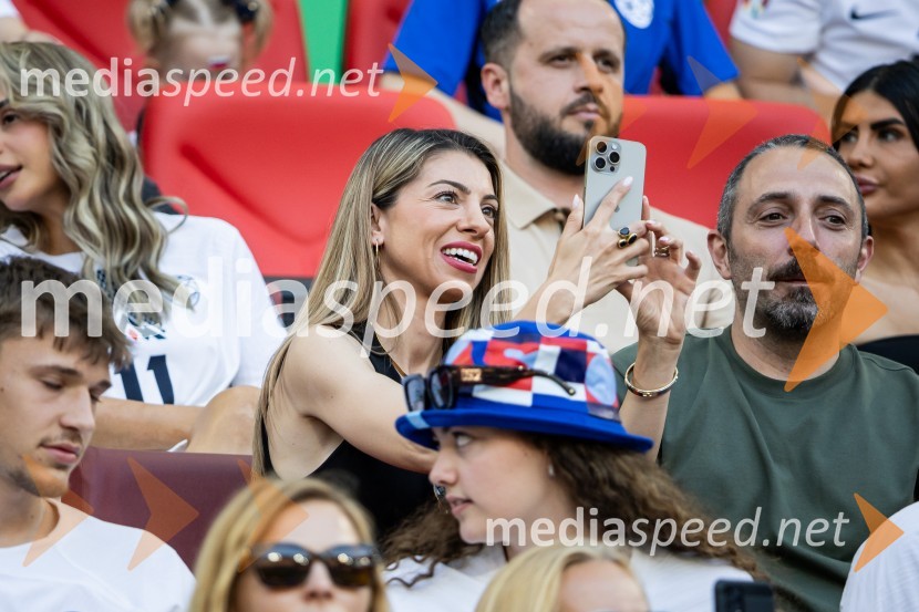 Slovenija gre naprej: Slovenci do točke in uvrstitve v osmino finala EURA 2024