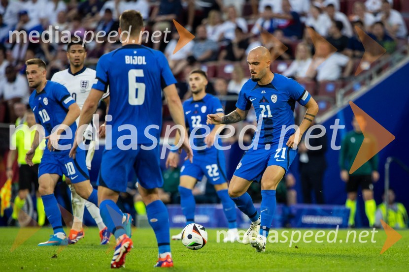  Timi Max Elšnik, nogometaš;  Jude Bellingham, nogometaš, Anglja;  Jaka Bijol, nogometaš;  Vanja Drkušić, nogometašSlovenija gre naprej: Slovenci do točke in uvrstitve v osmino finala EURA 2024
