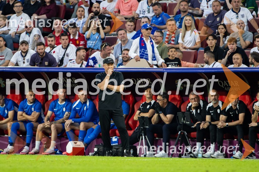  Matjaž Kek, selektor slovenske nogometne reprezentanceSlovenija gre naprej: Slovenci do točke in uvrstitve v osmino finala EURA 2024