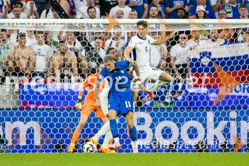  Benjamin Šeško, nogometaš;  John Stones, nogometašSlovenija gre naprej: Slovenci do točke in uvrstitve v osmino finala EURA 2024