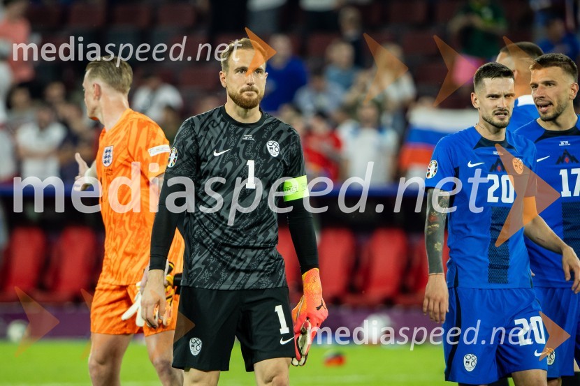  Jan Oblak, nogometaš;  Petar Stojanović, nogometaš;  Jan Mlakar, nogometašSlovenija gre naprej: Slovenci do točke in uvrstitve v osmino finala EURA 2024