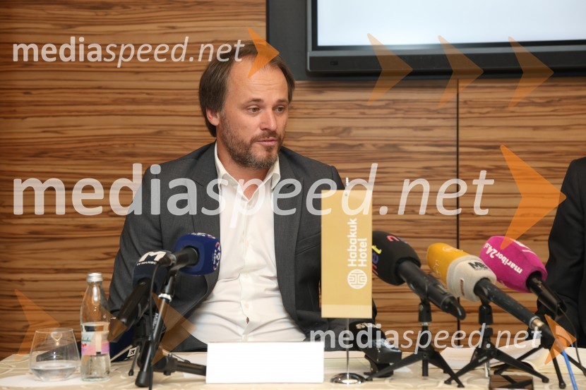  Dejan Podgoršek, ArtanaHotel Habakuk ima novega lastnika in upravljavca