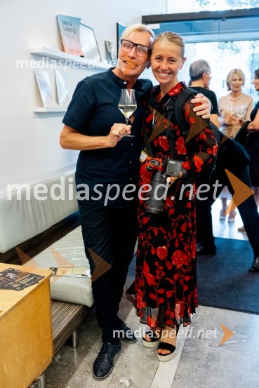   Igor  Jelen-Iggy, Hiša umetnosti IGEN Celje;  Darja Štravs Tisu, radijska voditeljica, glasbenica in fotografinjaTosca, najznamenitejša opera na 72. Ljubljana Festivalu