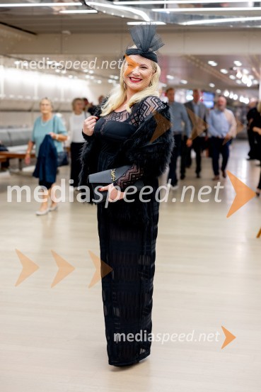  Danica Lovenjak, novinarka, voditeljicaTosca, najznamenitejša opera na 72. Ljubljana Festivalu