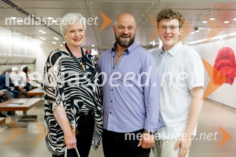  Alenka Slokar Bajc, profesorica petja;  Matej Vovk, tenorist, Spoletta;  ... Tosca, najznamenitejša opera na 72. Ljubljana Festivalu