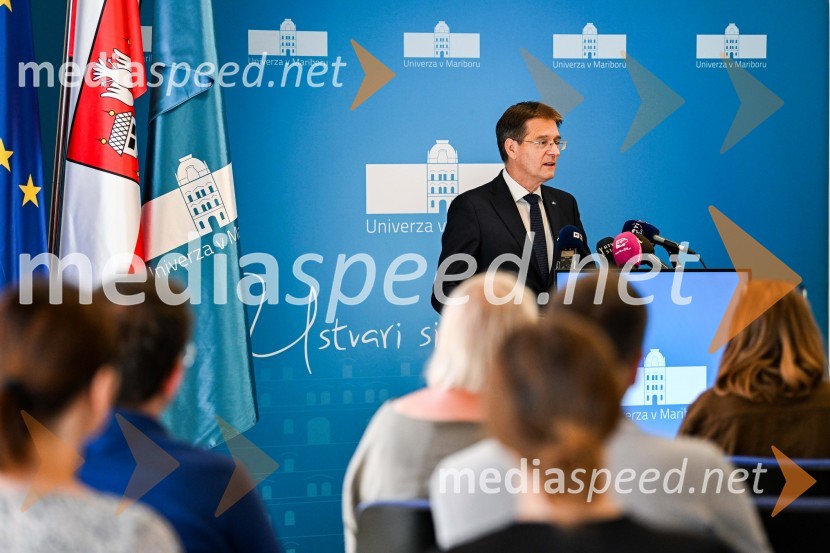 prof. dr. Zdravko Kačič, rektor Univerze v MariboruPodpis pogodbe za (so)financiranje projekta širitve in obnove Fakultete za zdravstvene vede Univerze v Mariboru