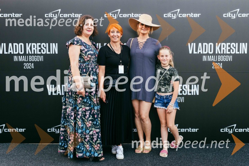  Barbara Repinšek, Delavnica mode Barbara Repinšek;  Nena Horvat, vodja marketinga Citycenter Celje;  Mojca Škof, vizažistka;  ... Veliki koncert Vlada Kreslina z Malimi bogovi v Citycentru Celje