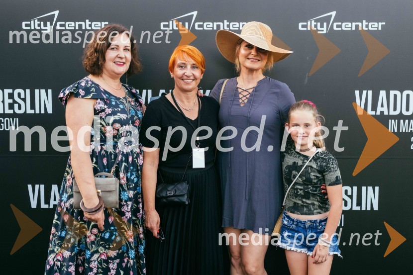  Barbara Repinšek, Delavnica mode Barbara Repinšek;  Nena Horvat, vodja marketinga Citycenter Celje;  Mojca Škof, vizažistka;  ... Veliki koncert Vlada Kreslina z Malimi bogovi v Citycentru Celje