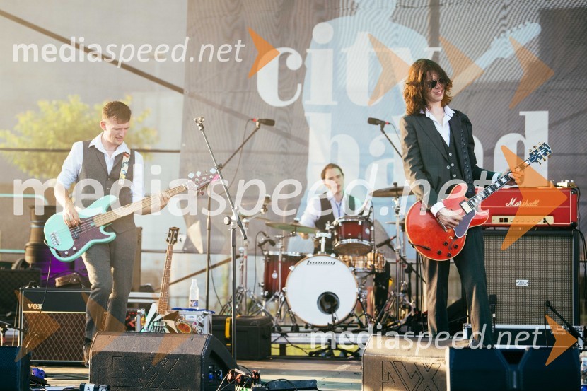  Tilen Lampret, Delta Riff band;  Tit Potecin, Delta Riff bandVeliki koncert Vlada Kreslina z Malimi bogovi v Citycentru Celje