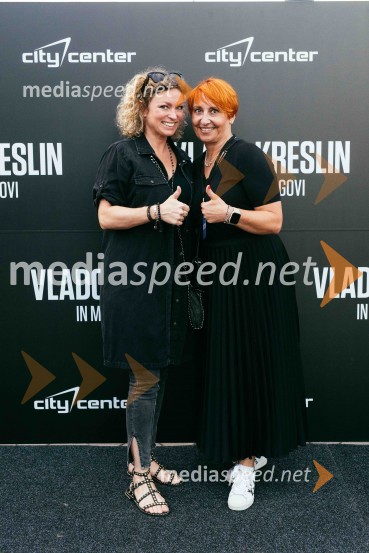  Sonja Rigler, stilistka;  Nena Horvat, vodja marketinga Citycenter CeljeVeliki koncert Vlada Kreslina z Malimi bogovi v Citycentru Celje