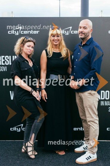  Sonja Rigler, stilistka;  Darja Lesjak, center manager, Citycenter Celje;  Robert Balen, fotografVeliki koncert Vlada Kreslina z Malimi bogovi v Citycentru Celje