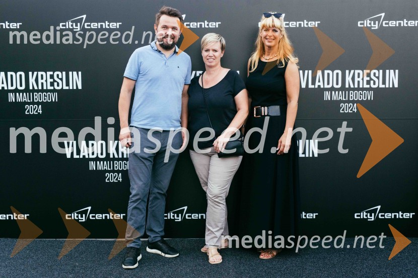  Marko Pavčnik, chef, restavracija Pavus;  Katja Pavčnik, restavracija Pavus;  Darja Lesjak, center manager, Citycenter CeljeVeliki koncert Vlada Kreslina z Malimi bogovi v Citycentru Celje