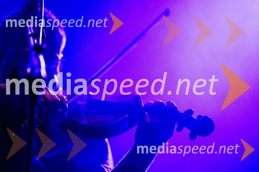 Veliki koncert Vlada Kreslina z Malimi bogovi v Citycentru Celje