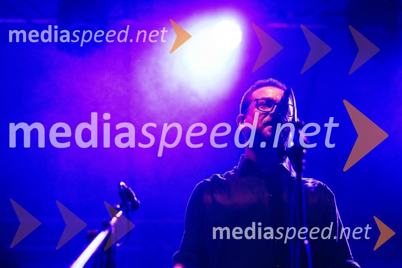 Veliki koncert Vlada Kreslina z Malimi bogovi v Citycentru Celje