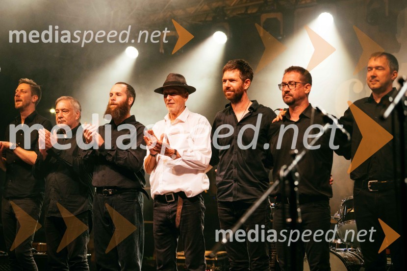  ... ;  ... ;  ... ;  Vlado Kreslin, glasbenik;  ... ;  ... ;  ... Veliki koncert Vlada Kreslina z Malimi bogovi v Citycentru Celje