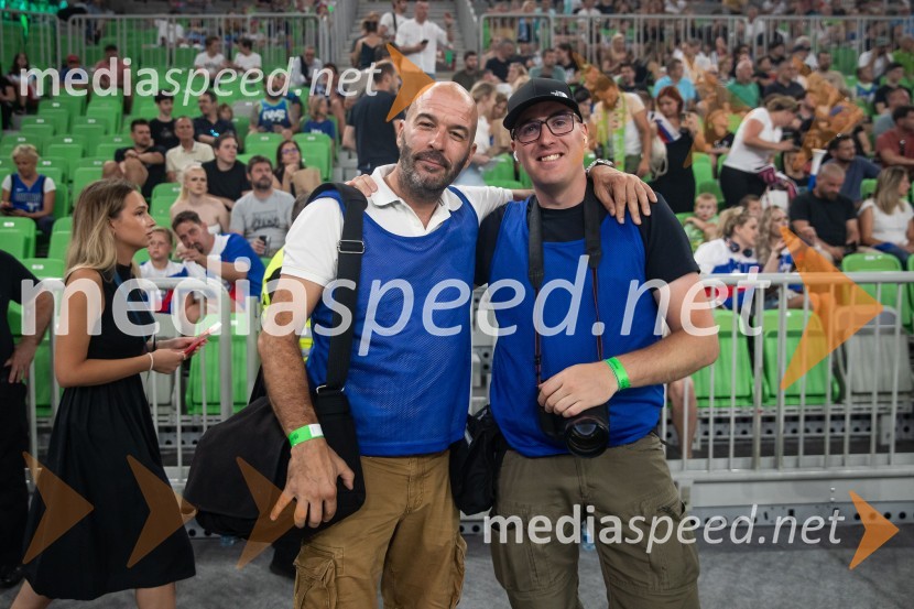  Robert Balen, fotograf;  Luka Kotnik, fotografSlovenija na krilih Luke Dončića premagala Brazilijo