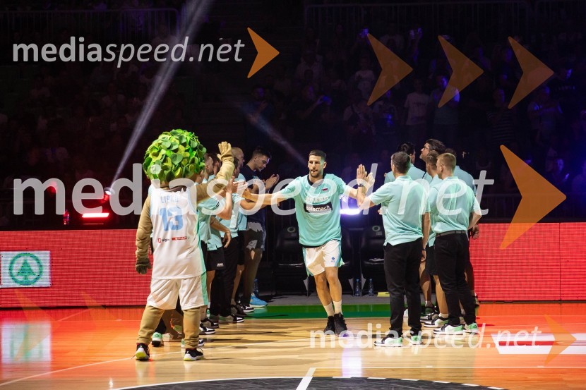  Aleksej  Nikolić, košarkarSlovenija na krilih Luke Dončića premagala Brazilijo