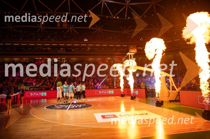 Slovenija na krilih Luke Dončića premagala Brazilijo