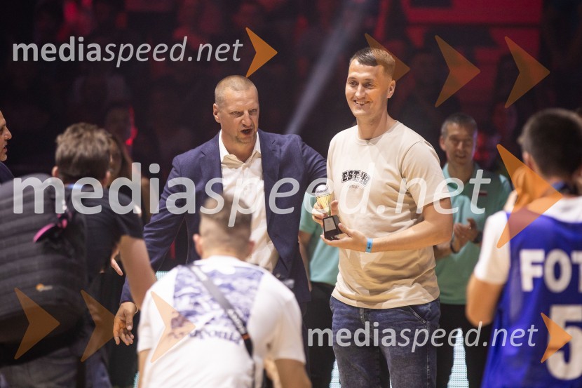  Matej Erjavec, predsednik, Košarkarska Zveza Slovenije;  Jakob Čebašek, košarkarSlovenija na krilih Luke Dončića premagala Brazilijo