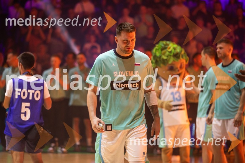  Luka  Dončić, košarkarSlovenija na krilih Luke Dončića premagala Brazilijo