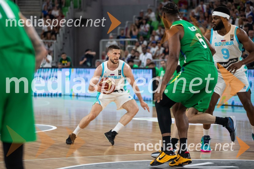  Aleksej  Nikolić, košarkar;  Cristiano Felicio, košarkar, Brazilija;  Josh Nebo, košarkarSlovenija na krilih Luke Dončića premagala Brazilijo