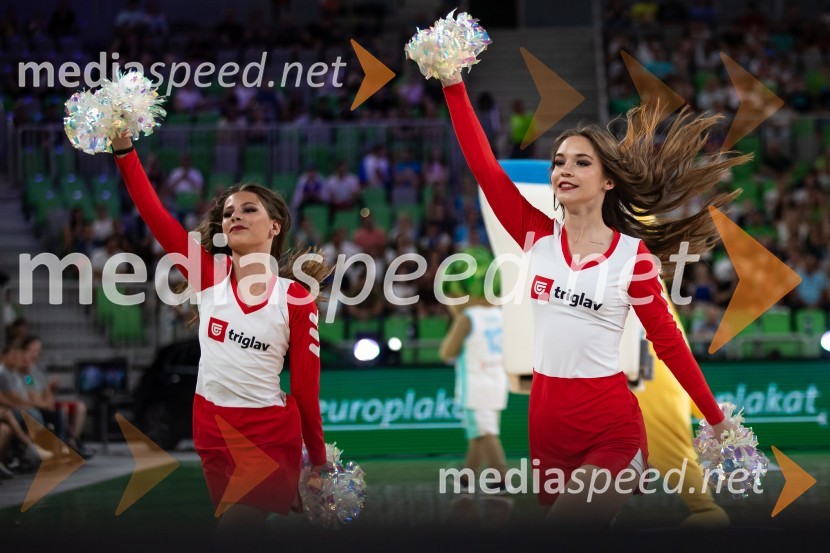 Slovenija na krilih Luke Dončića premagala Brazilijo