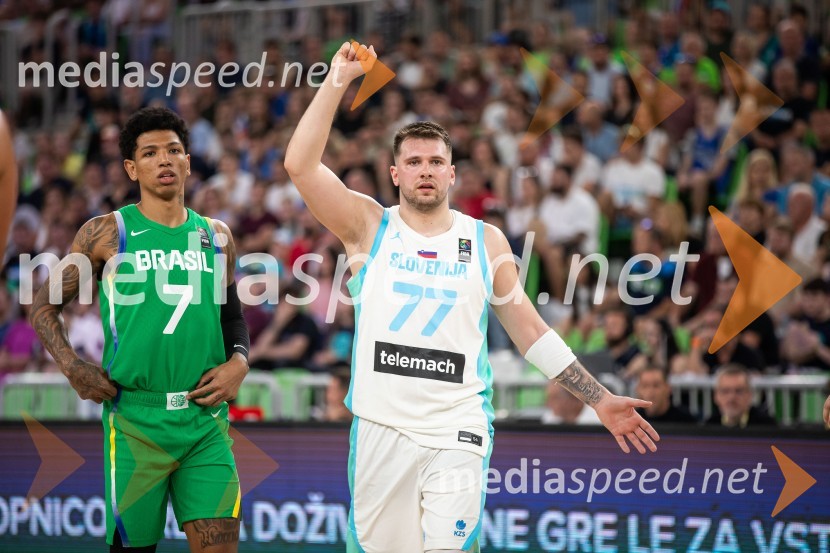  Marcos Louzada, košarkar, Brazilija;  Luka  Dončić, košarkarSlovenija na krilih Luke Dončića premagala Brazilijo