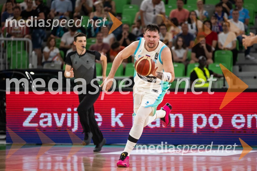  ... ;  Luka  Dončić, košarkarSlovenija na krilih Luke Dončića premagala Brazilijo