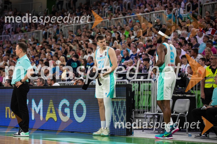  Vlatko Čančar, košarkar;  Josh Nebo, košarkarSlovenija na krilih Luke Dončića premagala Brazilijo