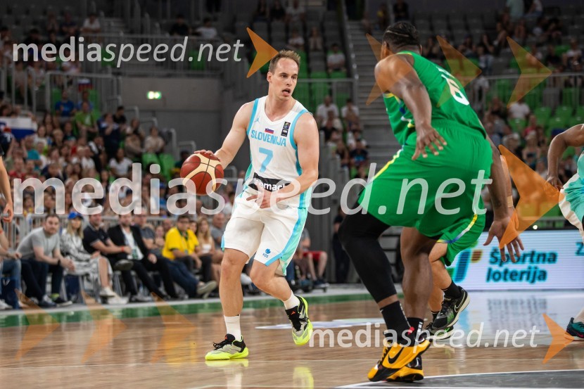  Klemen Prepelič, košarkarSlovenija na krilih Luke Dončića premagala Brazilijo