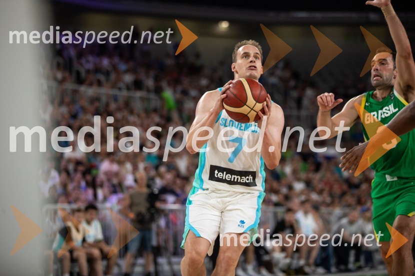  Klemen Prepelič, košarkar;  Vitor Benite, košarkar, BrazilijaSlovenija na krilih Luke Dončića premagala Brazilijo