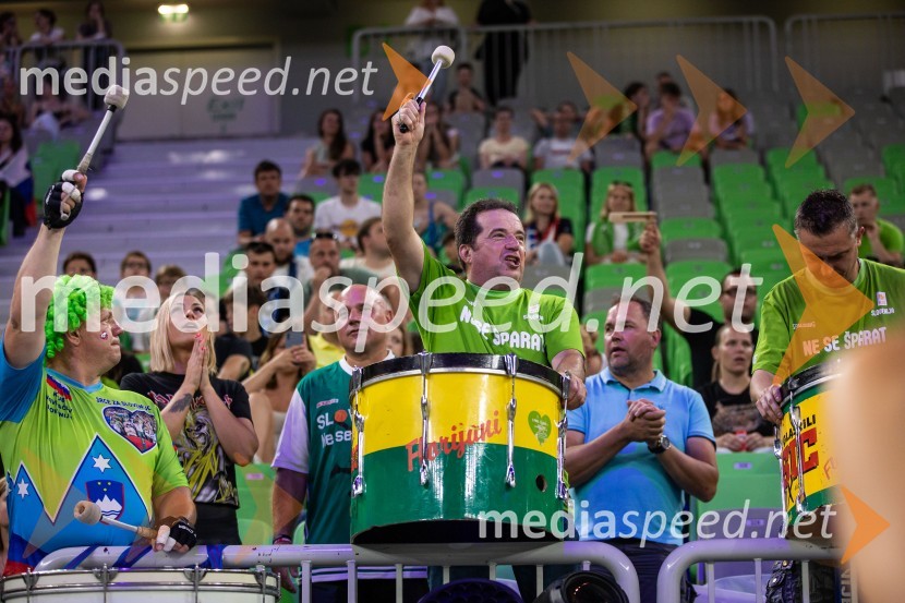 Slovenija na krilih Luke Dončića premagala Brazilijo