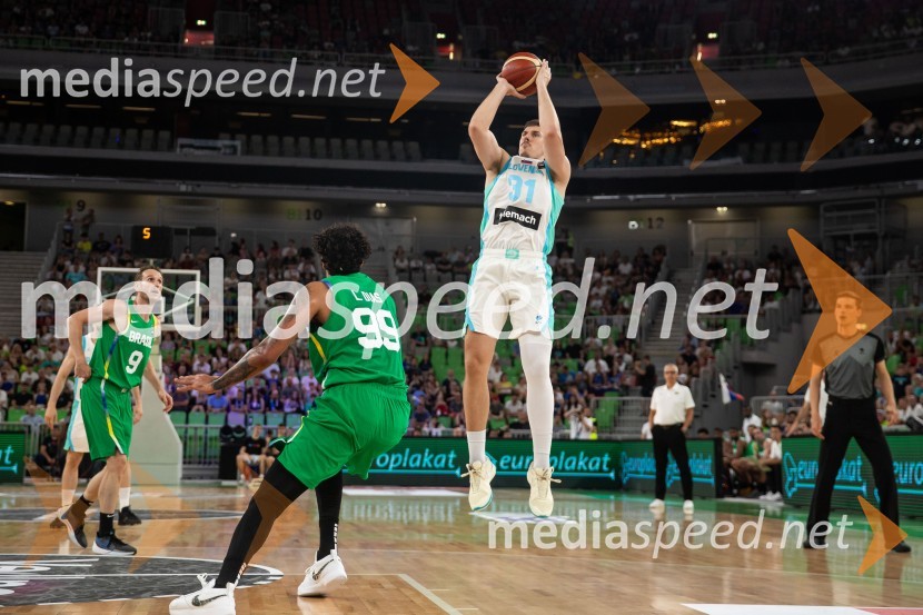  Lucas Dias, košarkar, Brazilija;  Vlatko Čančar, košarkarSlovenija na krilih Luke Dončića premagala Brazilijo
