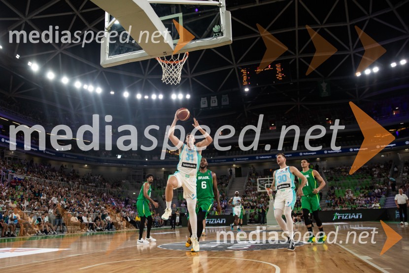  Vlatko Čančar, košarkarSlovenija na krilih Luke Dončića premagala Brazilijo